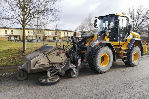 Straßenkehrung hat begonnen